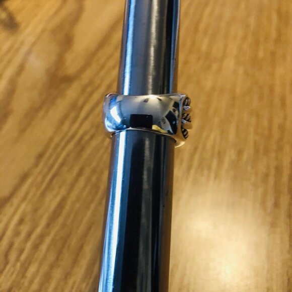 David Yurman Wide Cross Over Sterling Silver Cable Band Ring Size 5 w/Pouch Mint - Picture 13 of 13